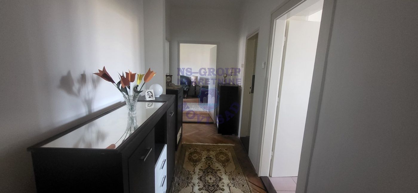 stan na prodaju Novi Sad 61m2 553633