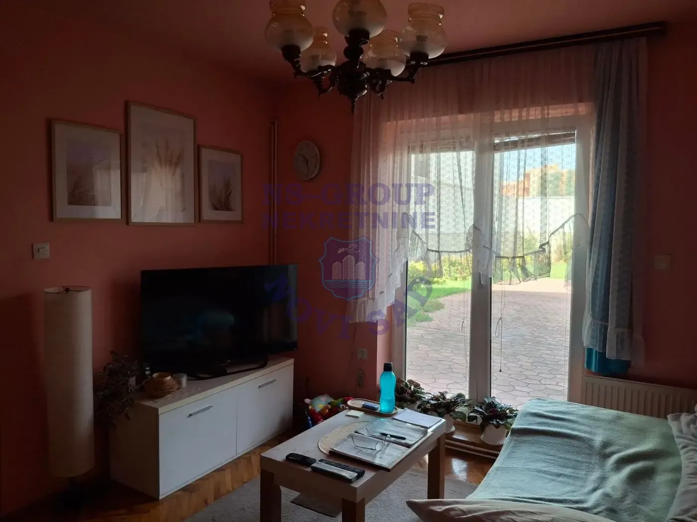 kuca na prodaju Sremska Kamenica 220m2 553783