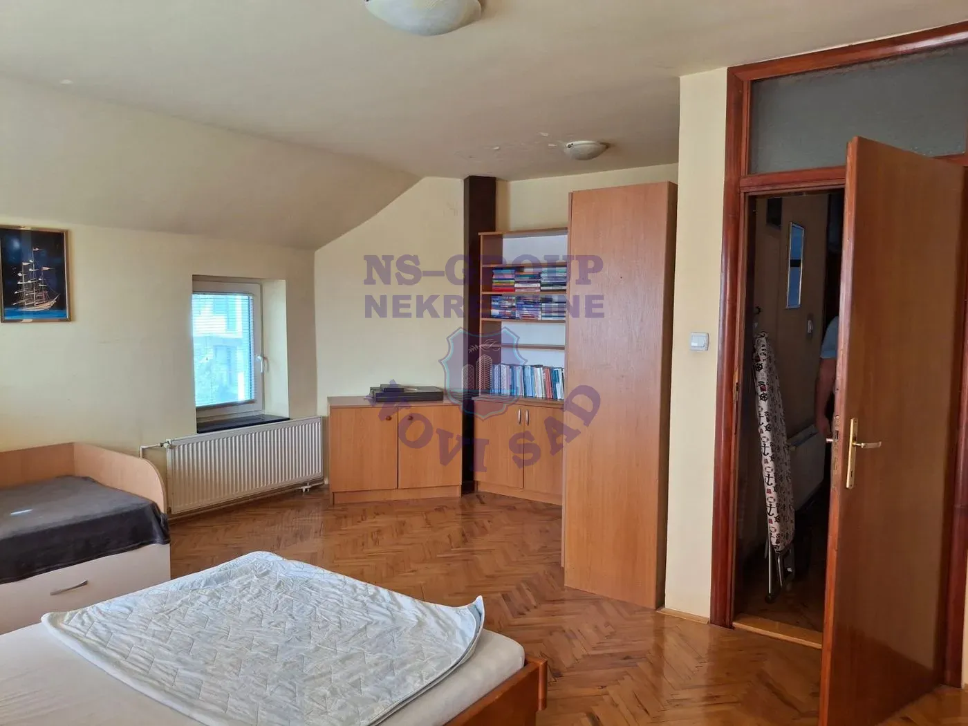 kuca na prodaju Sremska Kamenica 220m2 553783
