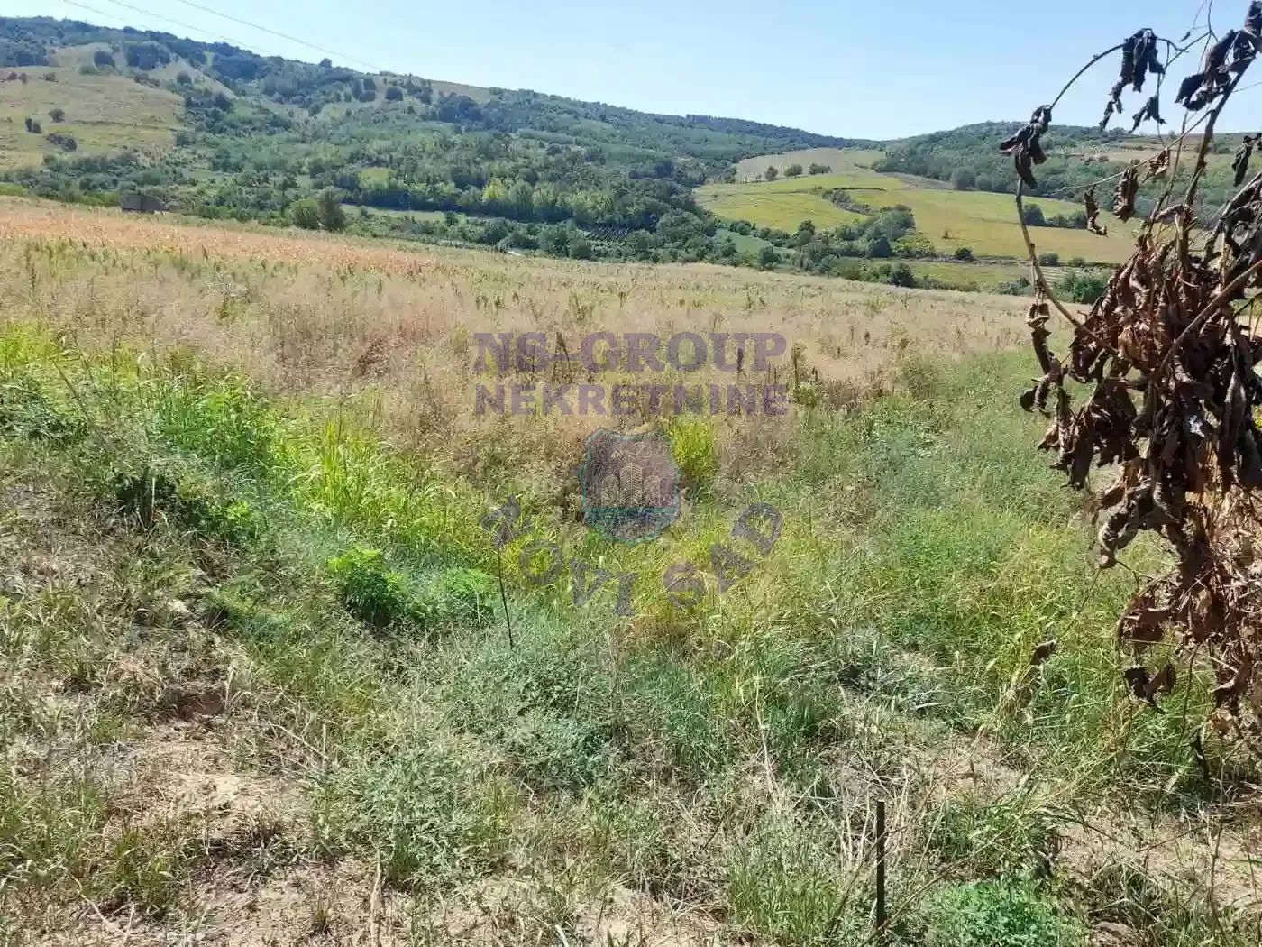 plac na prodaju Čerević 849m2 553785