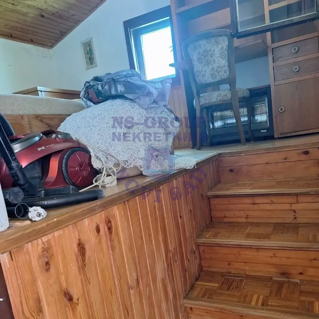 kuca na prodaju Vrdnik 79m2 554746