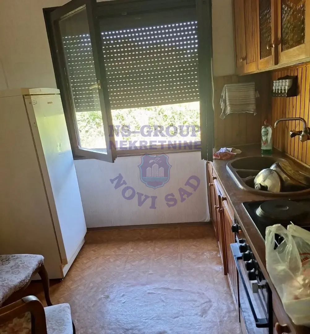 kuca na prodaju Vrdnik 79m2 554746