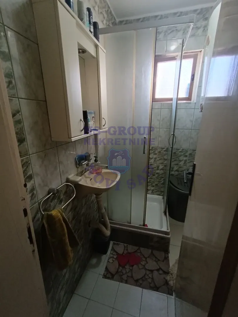 kuca na prodaju Futog 275m2 554749