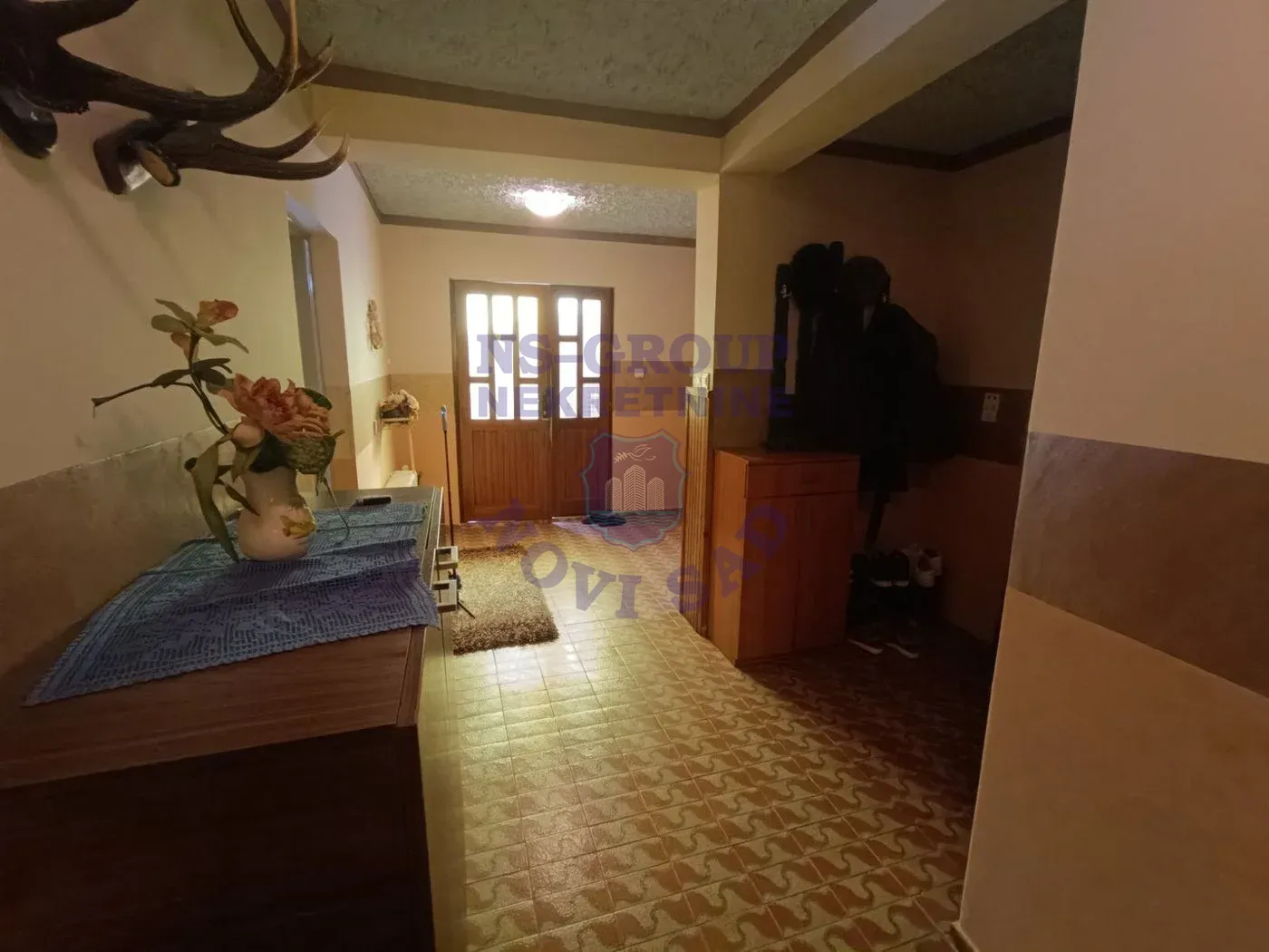 kuca na prodaju Futog 275m2 554749
