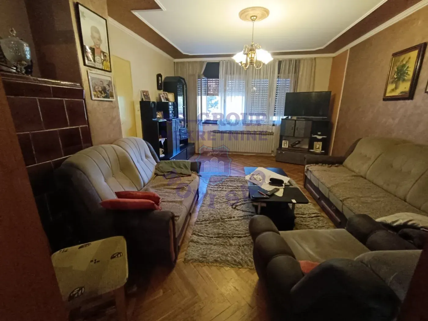 kuca na prodaju Futog 275m2 554749