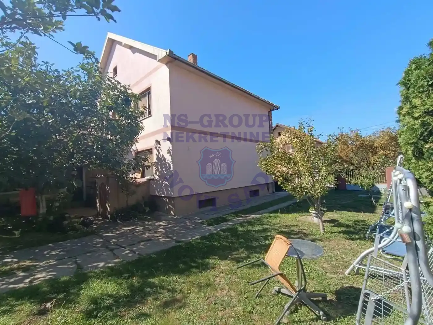 kuca na prodaju Futog 275m2 554749