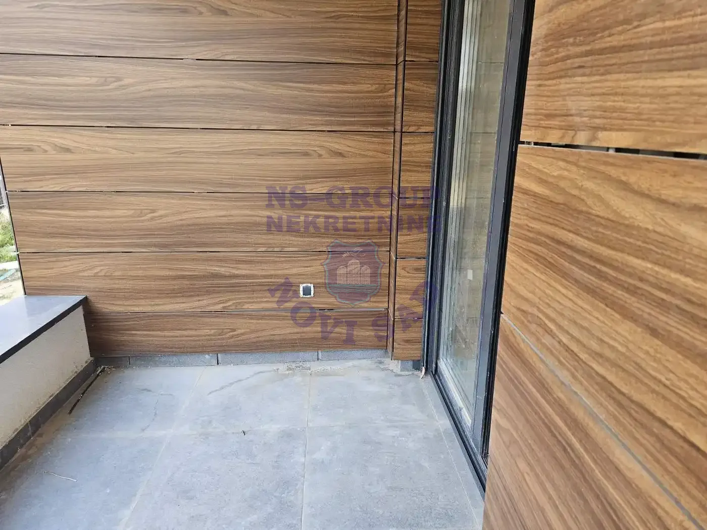 stan na prodaju Sremska Kamenica 45m2 544436
