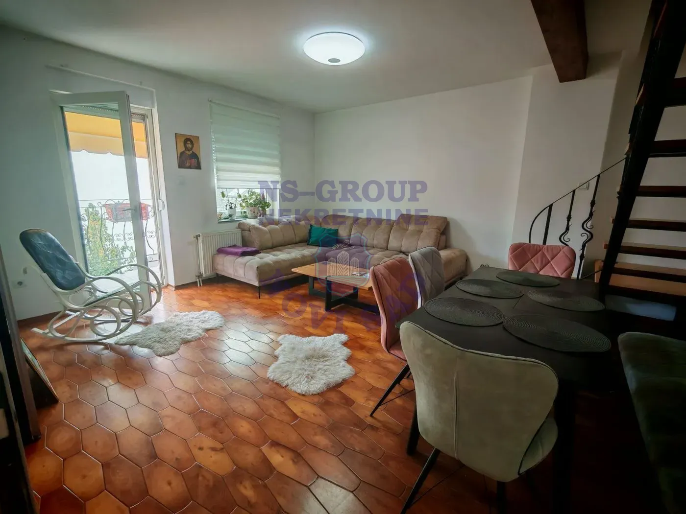 stan na prodaju Novi Sad 129m2 555481