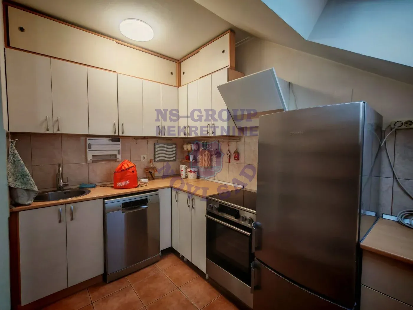stan na prodaju Novi Sad 129m2 555481