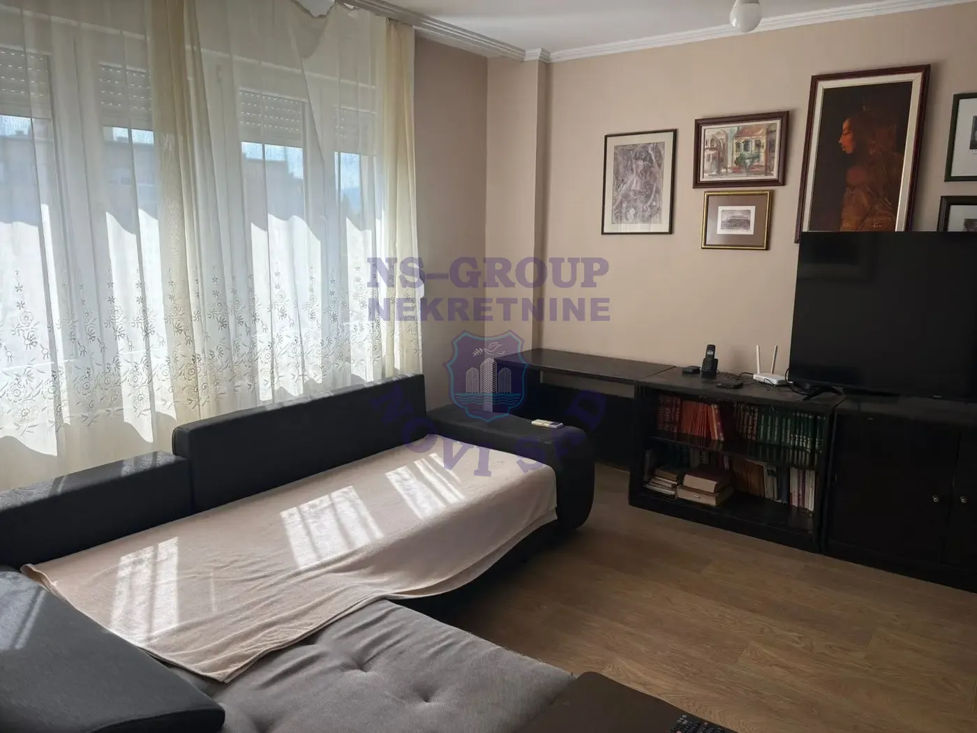 stan na prodaju Novi Sad, 80m2 551278