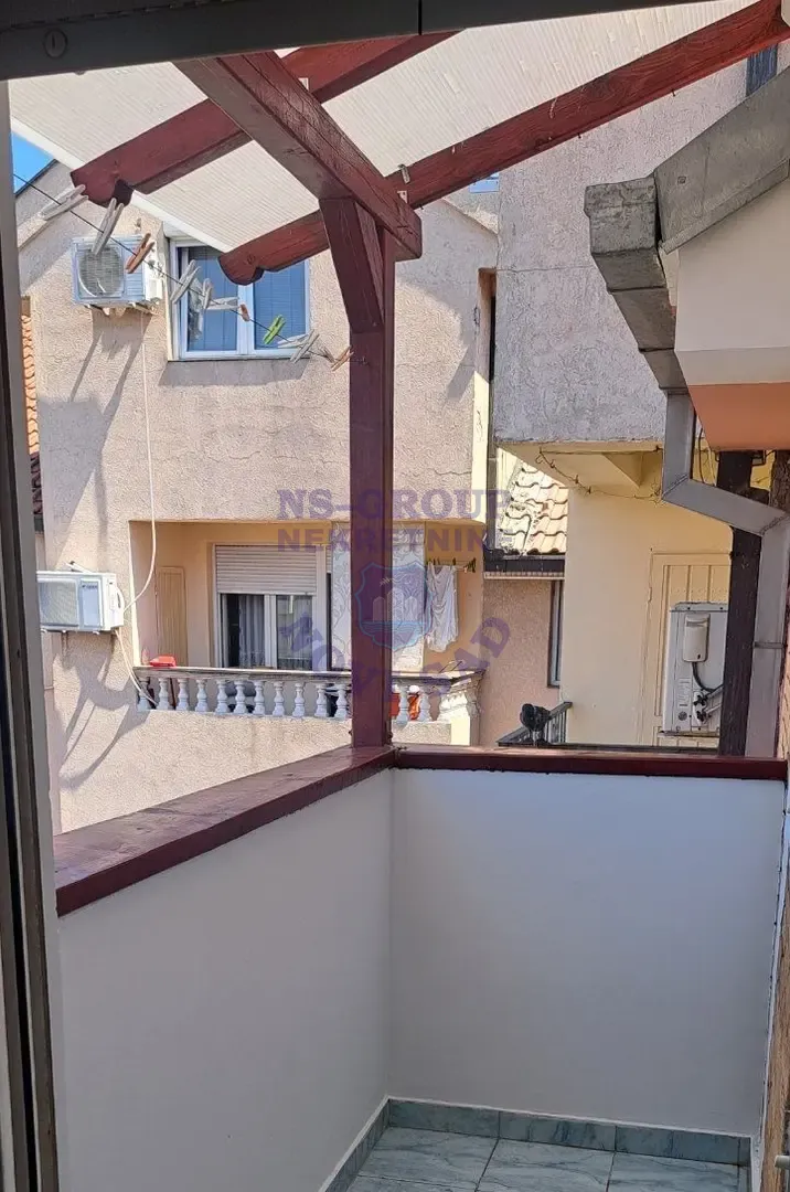 stan na prodaju Novi Sad 45m2 547069
