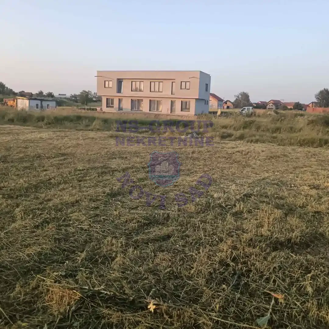 plac na prodaju Veternik, 500m2 555388