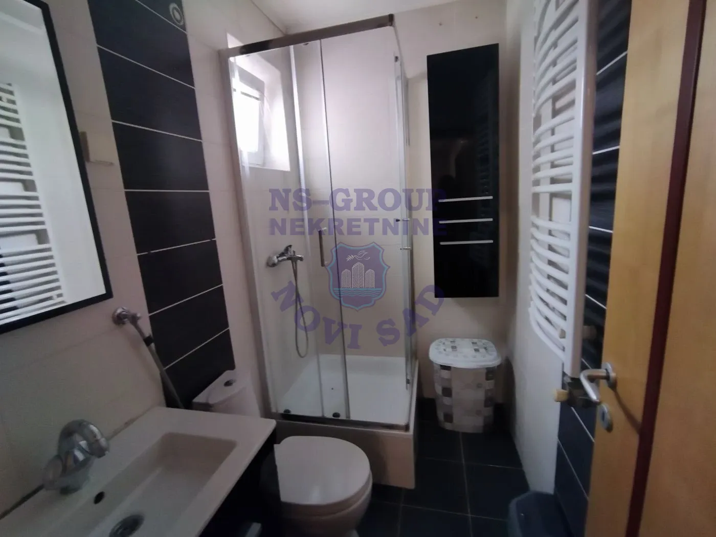 stan na prodaju Novi Sad 120m2 555821