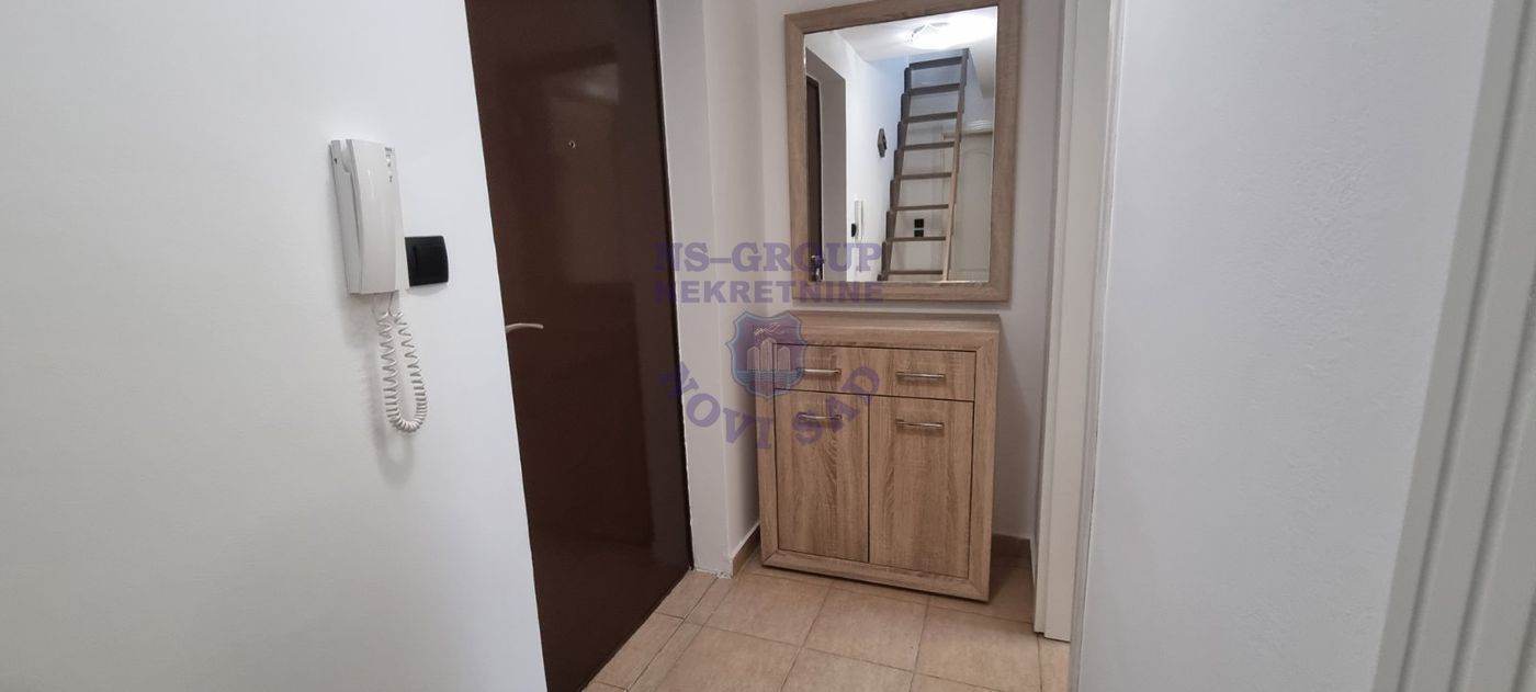 stan na prodaju Novi Sad 43m2 556085