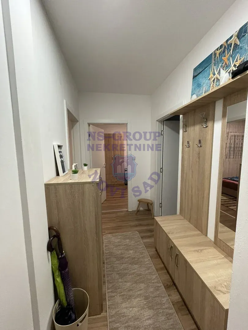 stan na prodaju Novi Sad 68m2 556327