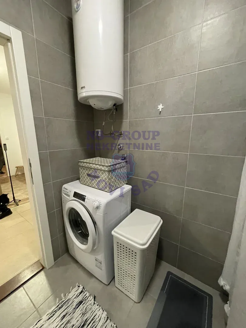 stan na prodaju Novi Sad 68m2 556327