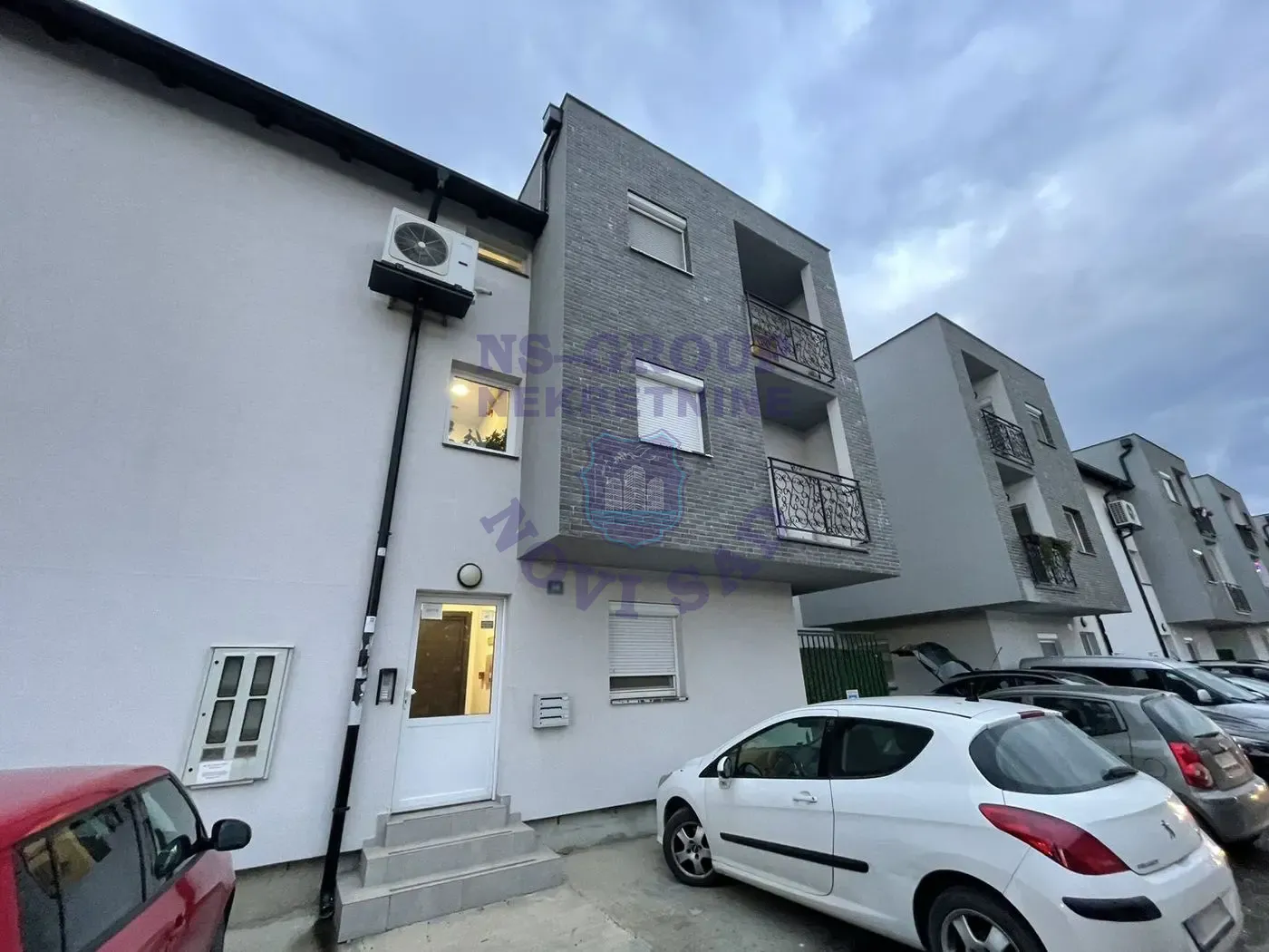 stan na prodaju Novi Sad 68m2 556327