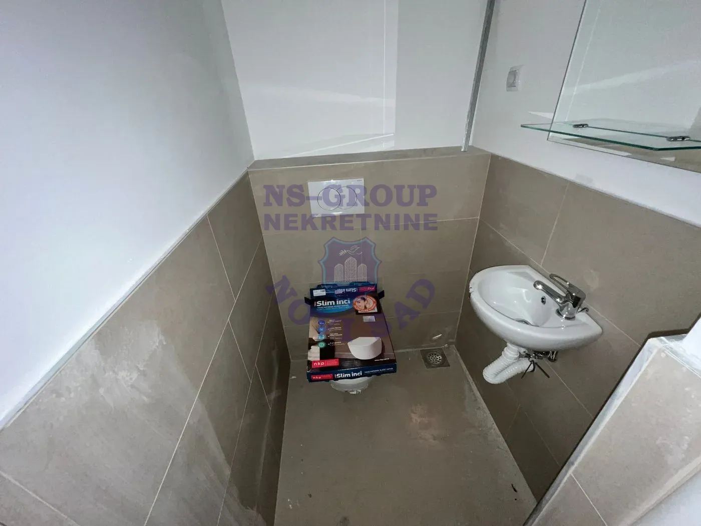 stan na prodaju Veternik 90m2 556190