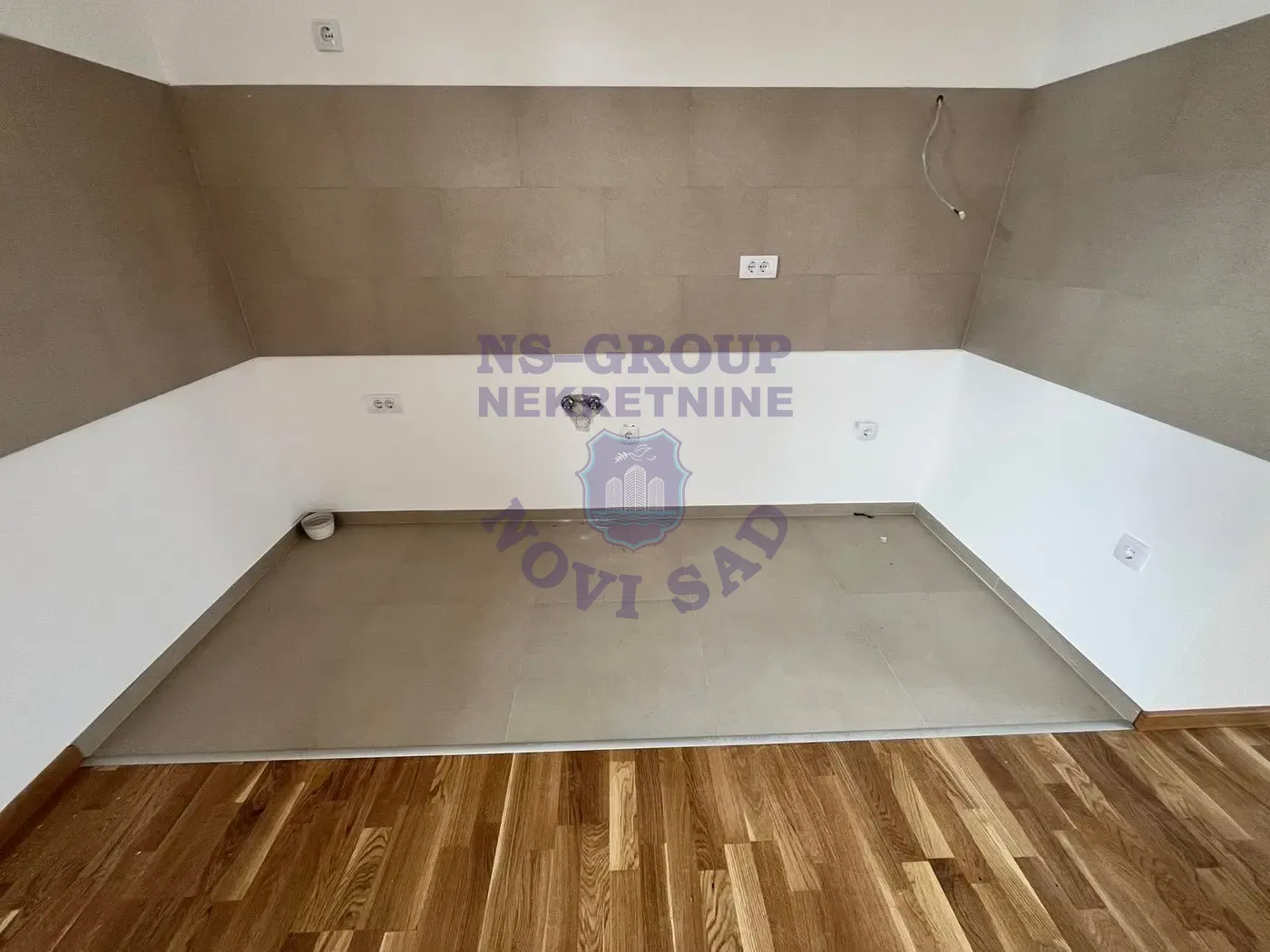 stan na prodaju Veternik 90m2 556190