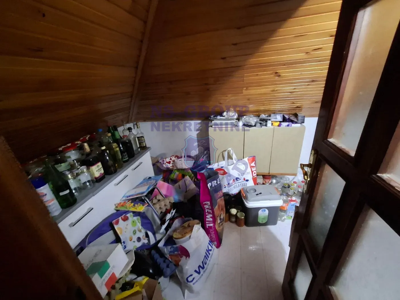 stan na prodaju Novi Sad 99m2 556512