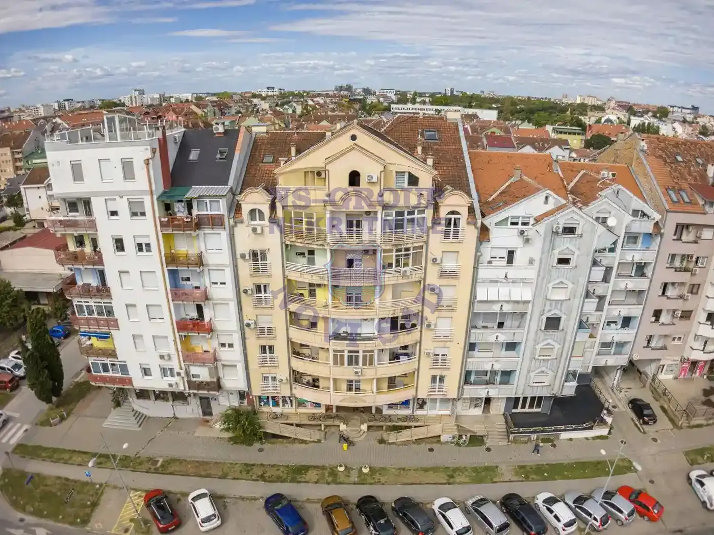 lokal na prodaju Novi Sad 192m2 555049