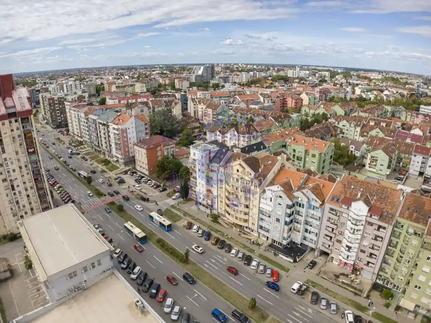 lokal na prodaju Novi Sad 192m2 555049