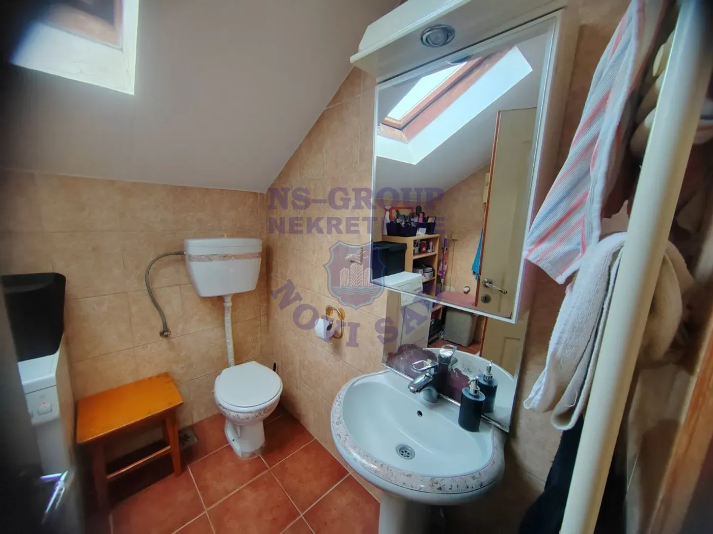 kuca na prodaju Sremski Karlovci 156m2 557261