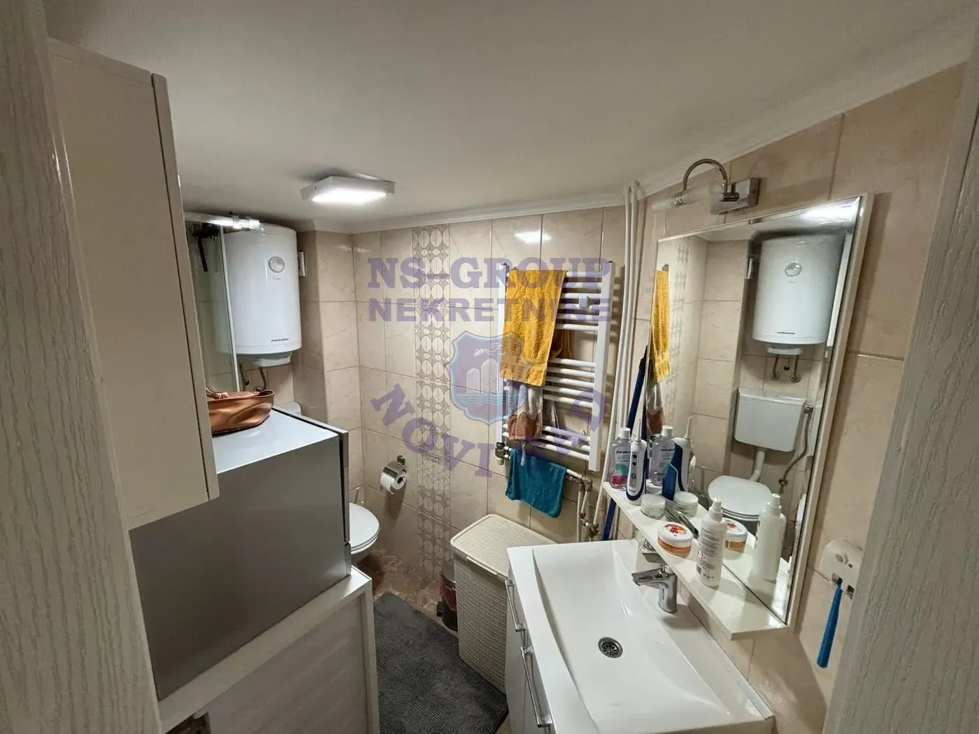 stan na prodaju Novi Sad 52m2 557431