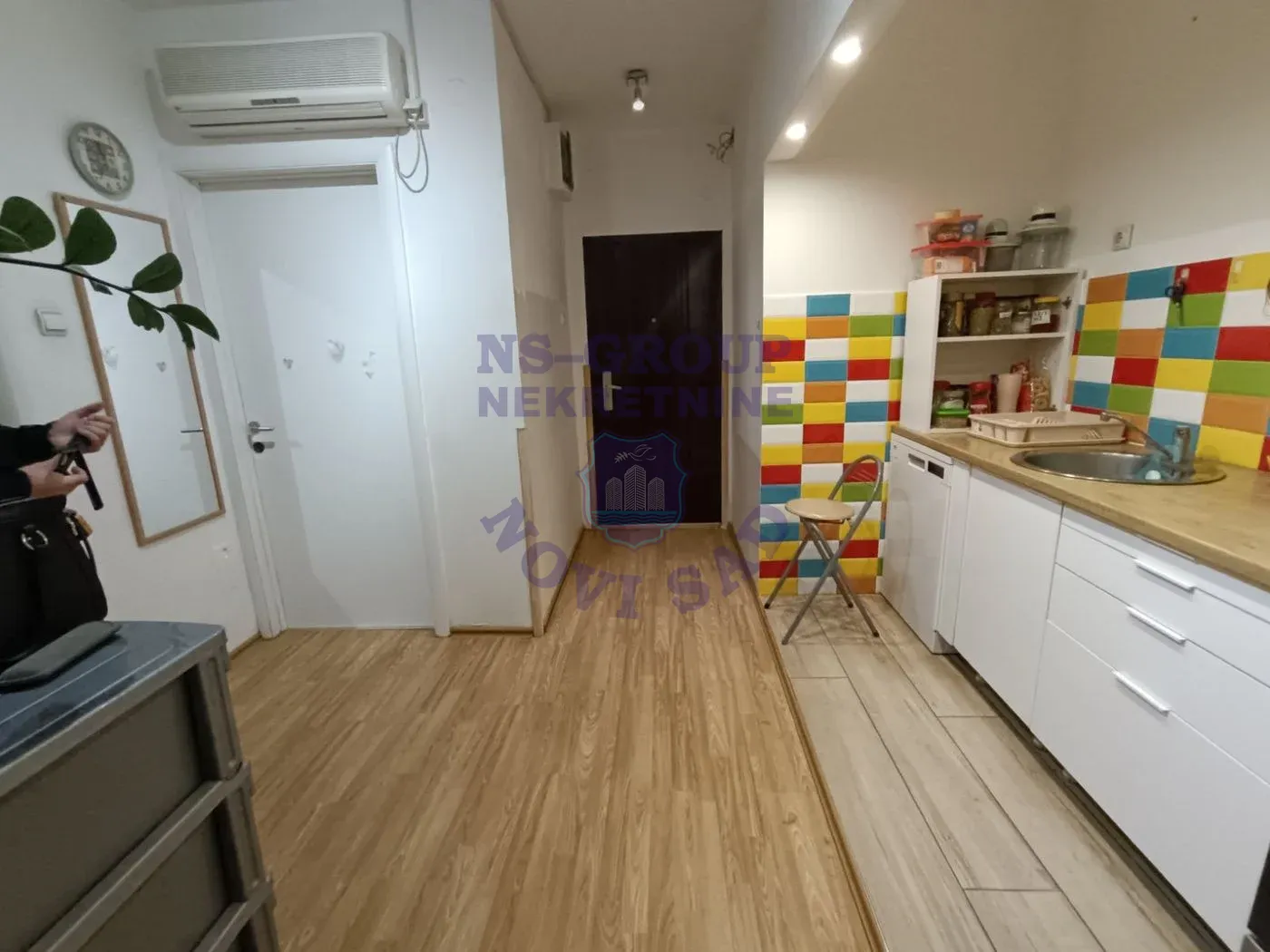stan na prodaju Novi Sad 66m2 557773
