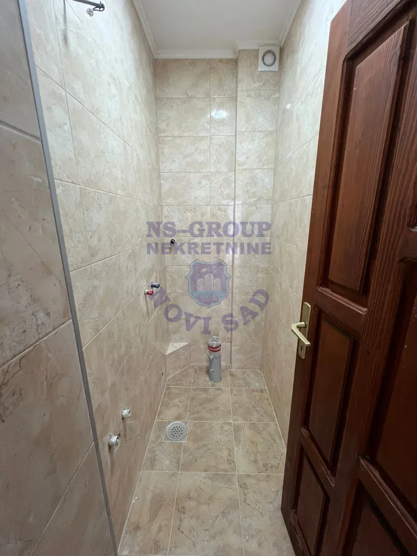 kuca na prodaju Temerin 250m2 557839