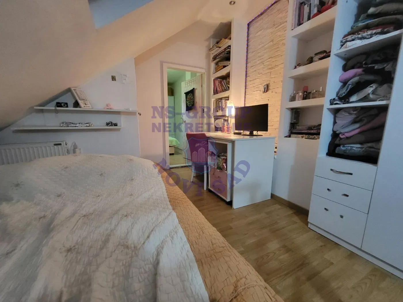 stan na prodaju Novi Sad 57m2 558610