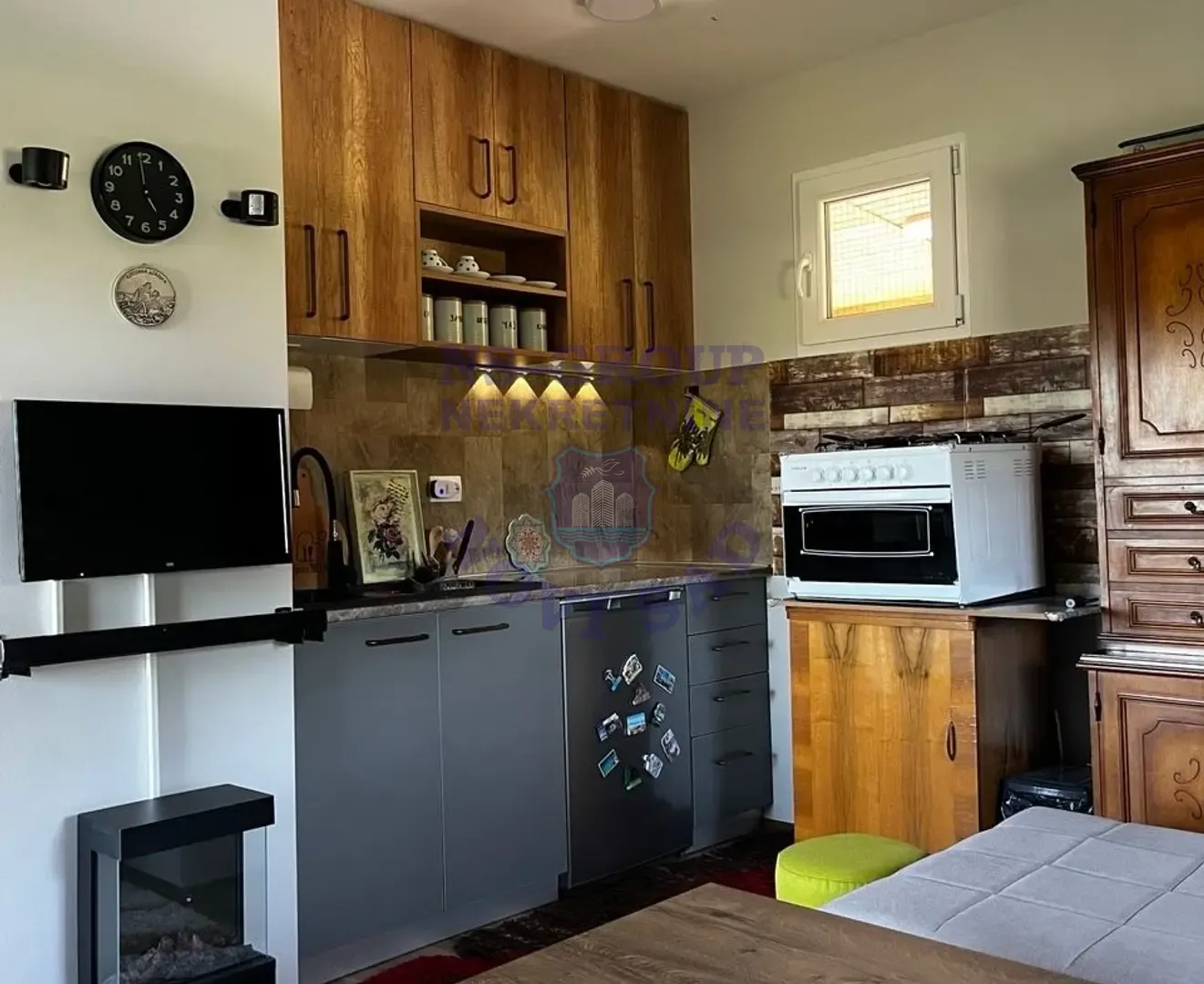 kuca na prodaju Sremski Karlovci, 70m2 558618