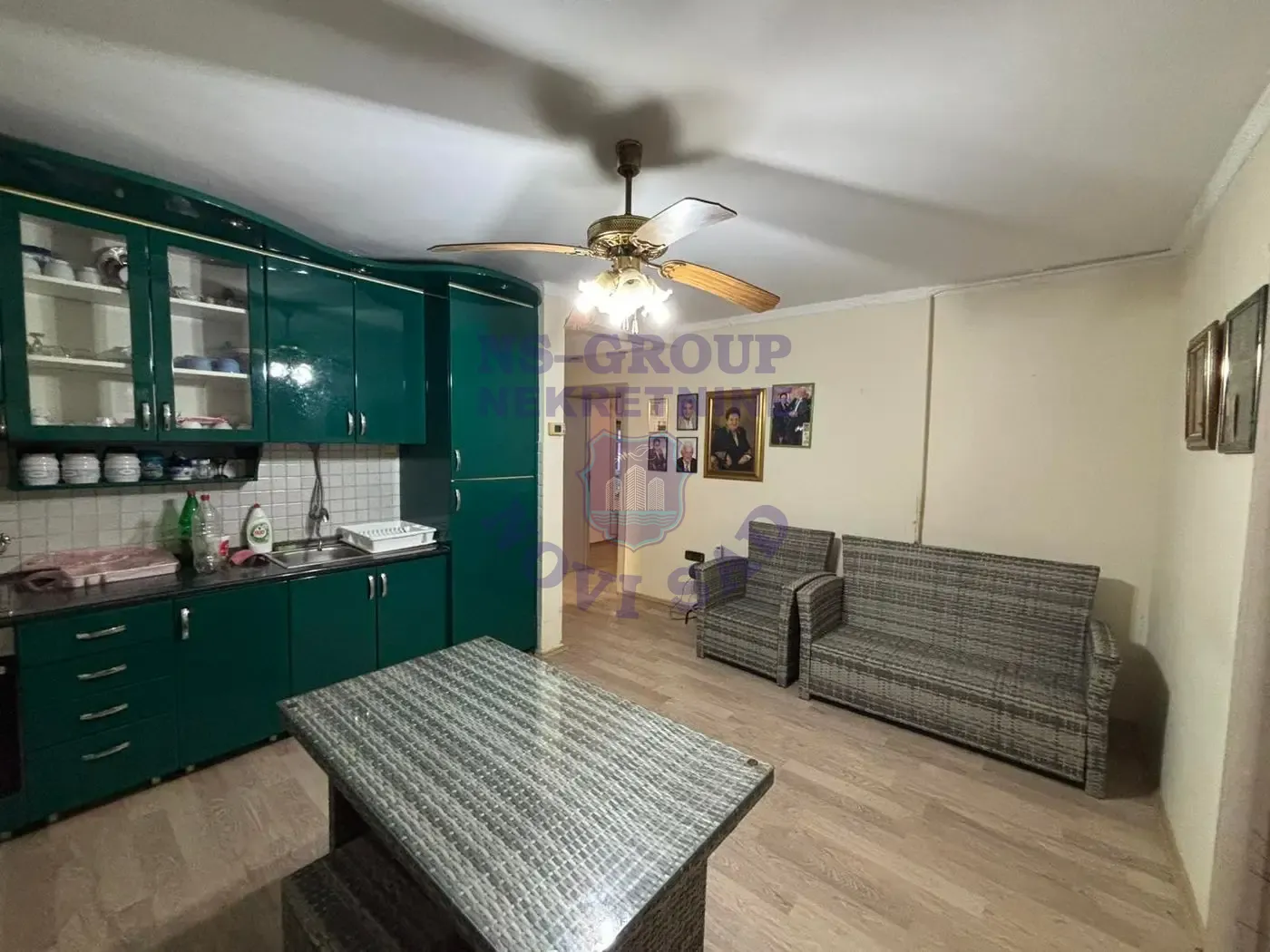 stan na prodaju Bački Jarak, 98m2 559186