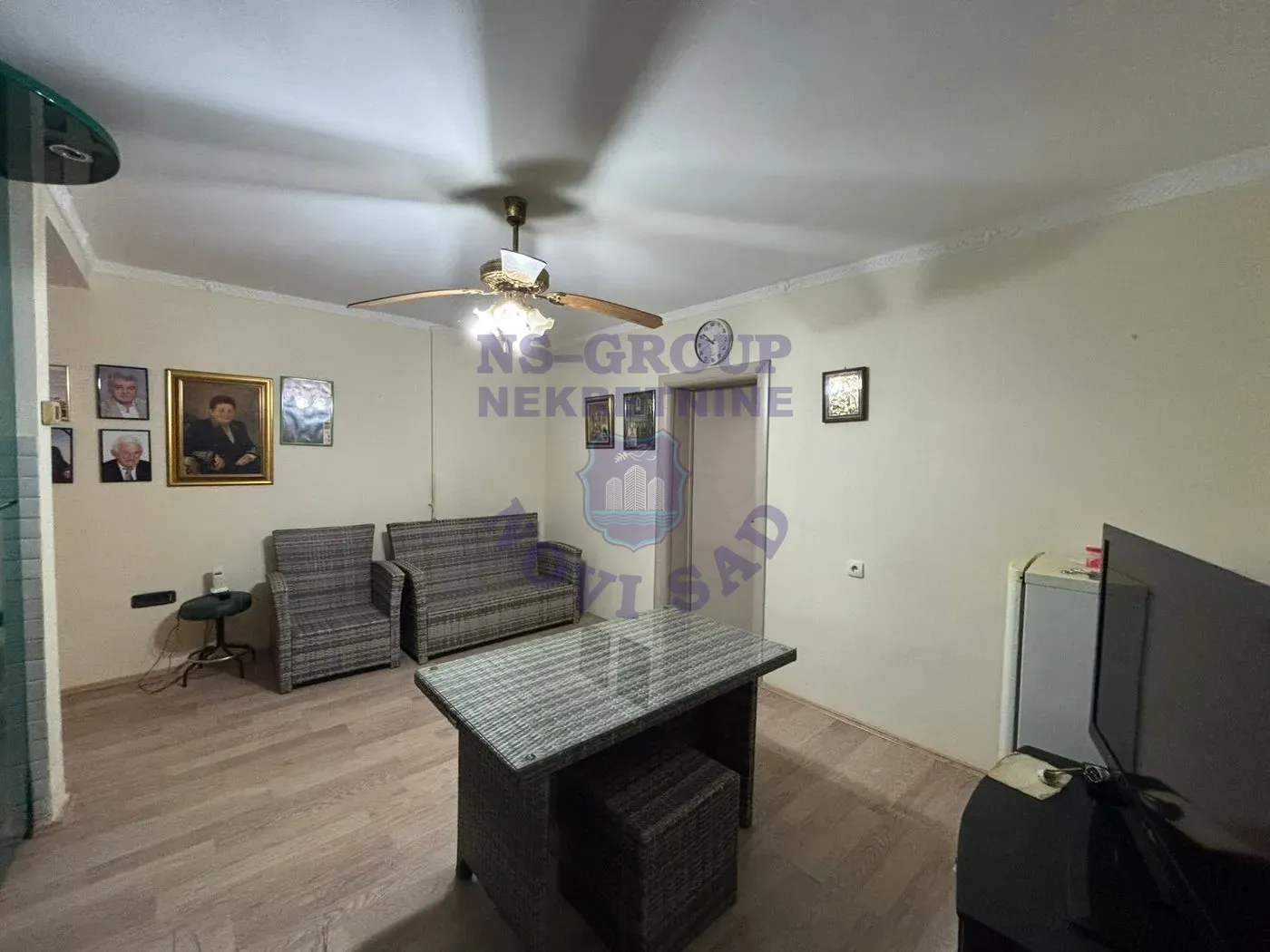 stan na prodaju Bački Jarak 98m2 559186