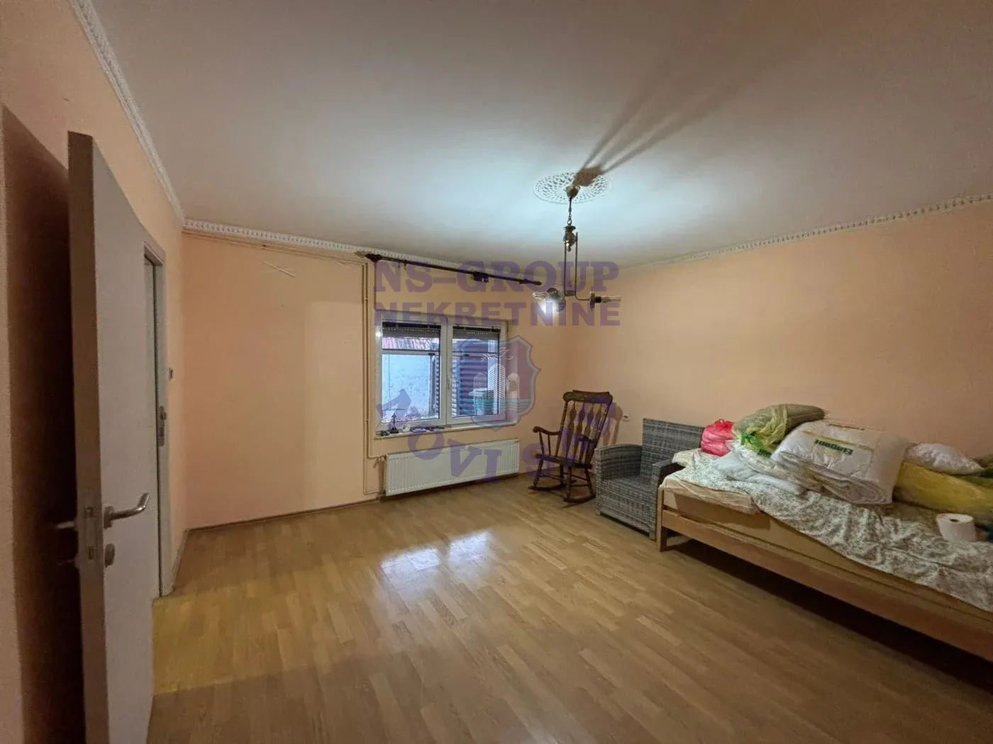 stan na prodaju Bački Jarak 98m2 559186