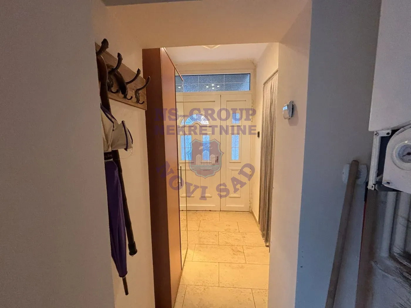 stan na prodaju Bački Jarak 98m2 559186