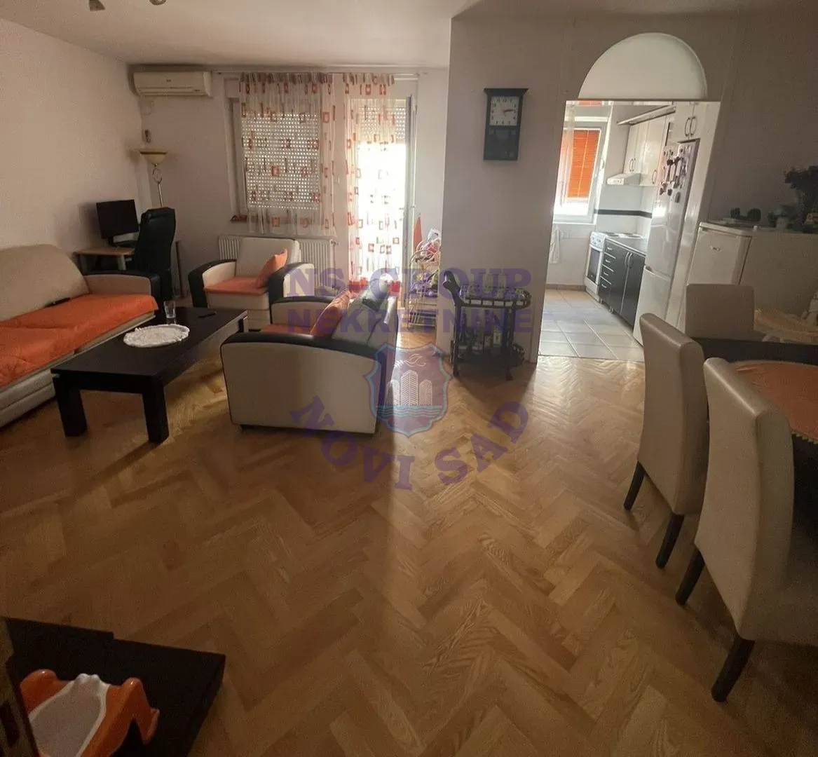 stan na prodaju Novi Sad 72m2 559249