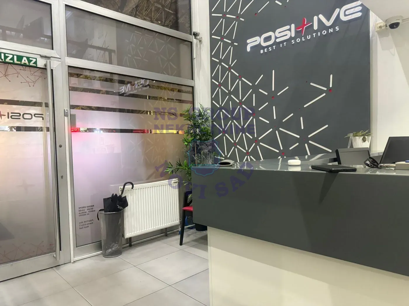 lokal na prodaju Novi Sad 274m2 559252