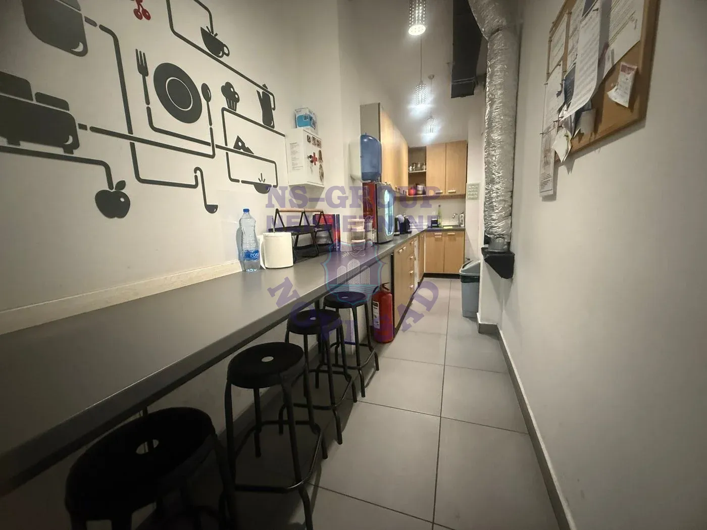 lokal na prodaju Novi Sad 274m2 559252