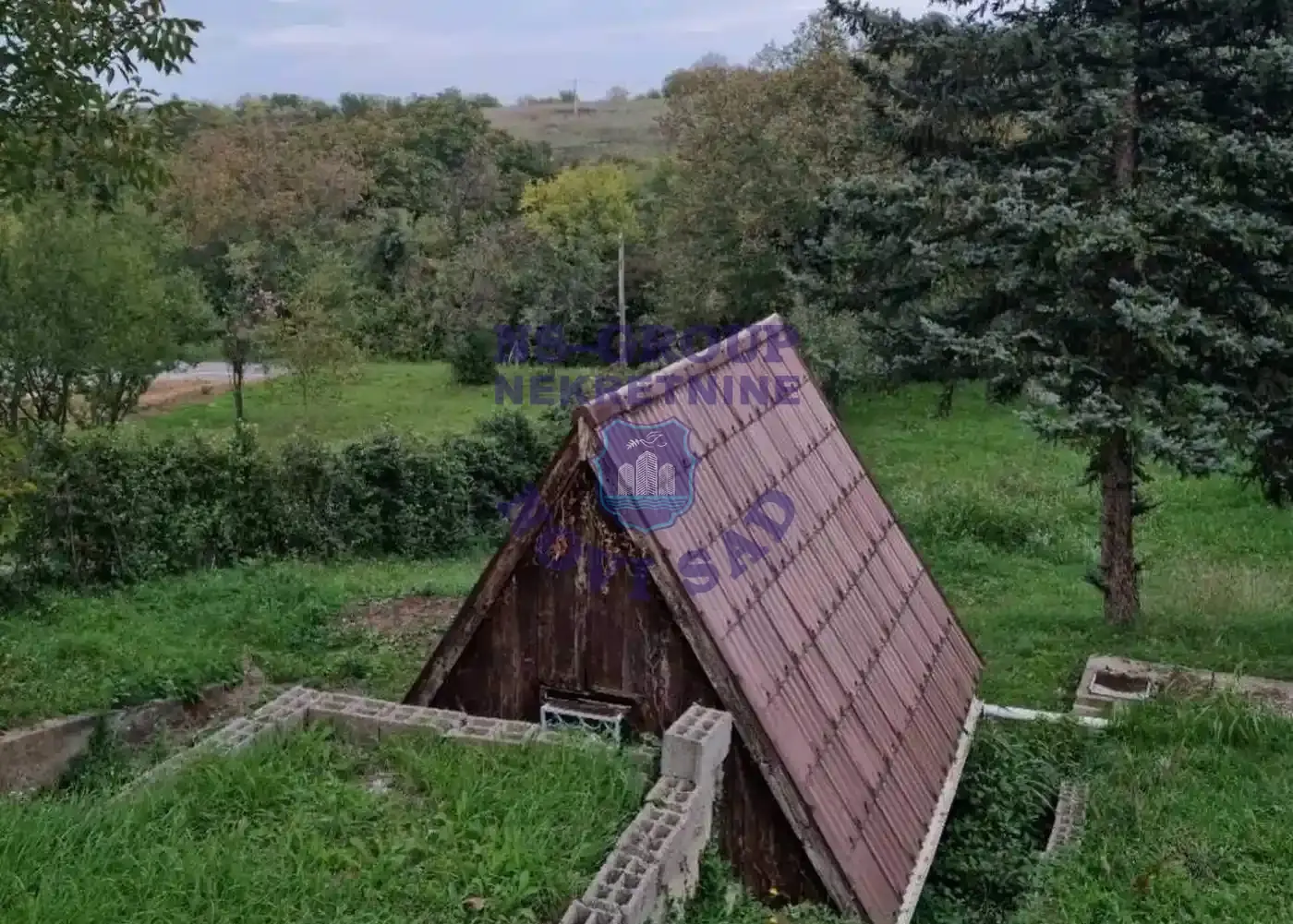 plac na prodaju Banoštor 810m2 559716