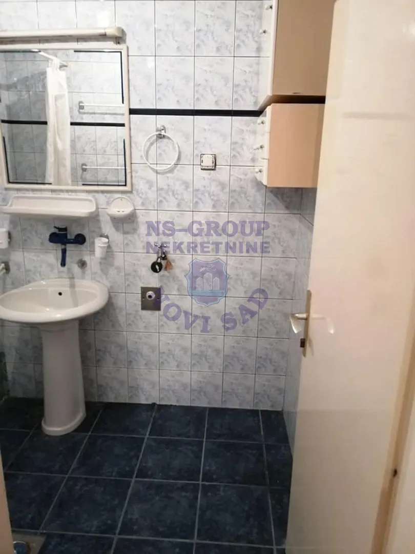 stan na prodaju Novi Sad 77m2 559808