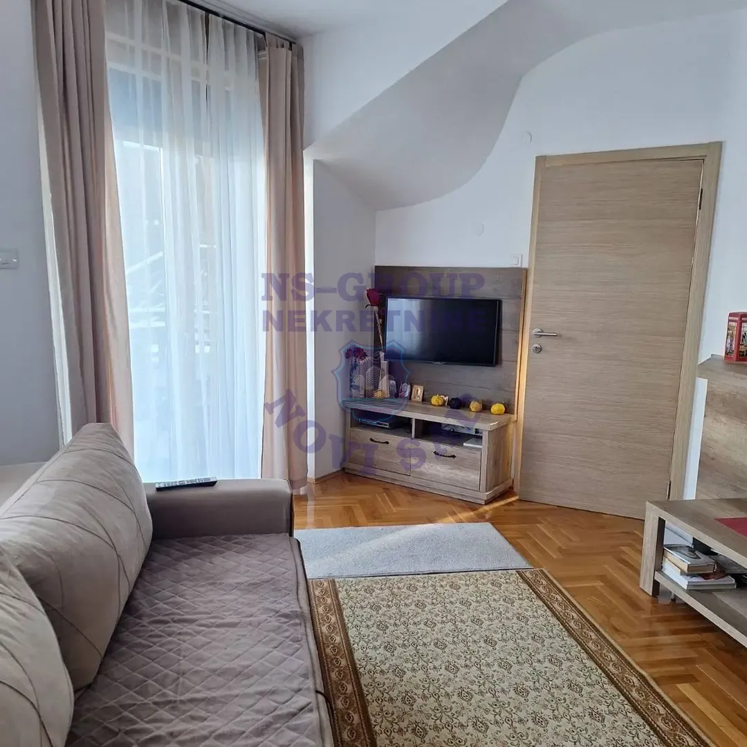 stan na prodaju Zlatibor 75m2 558310