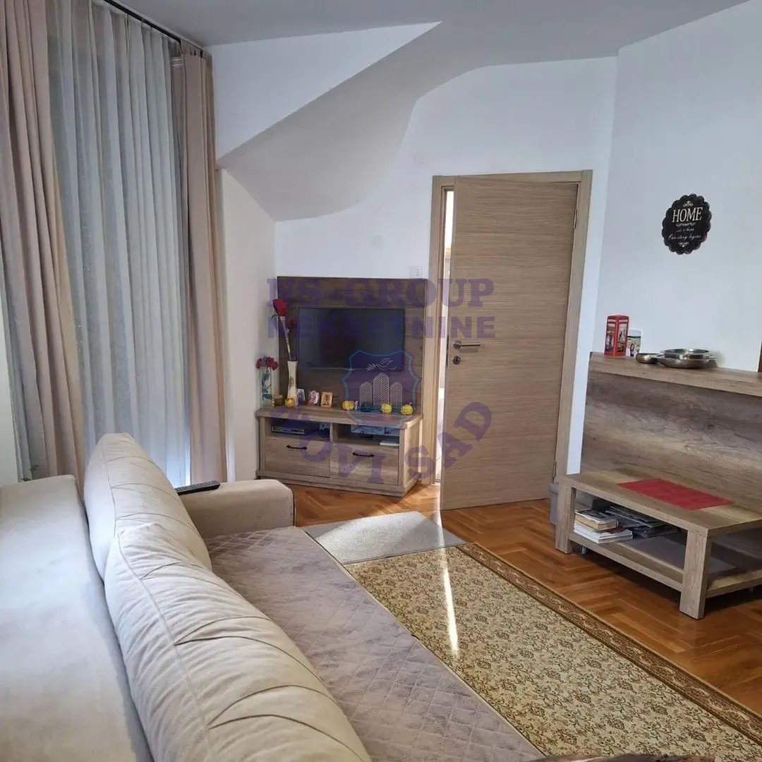 stan na prodaju Zlatibor 75m2 558310