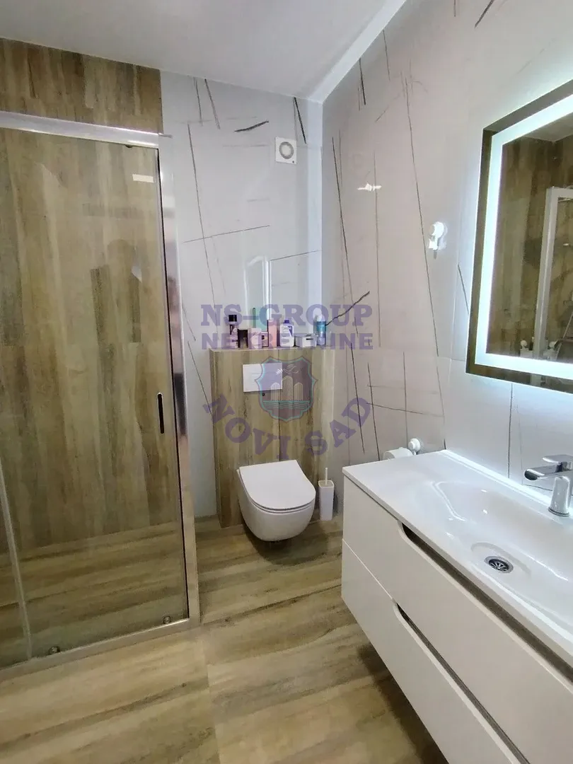 stan na prodaju Petrovaradin 98m2 560115