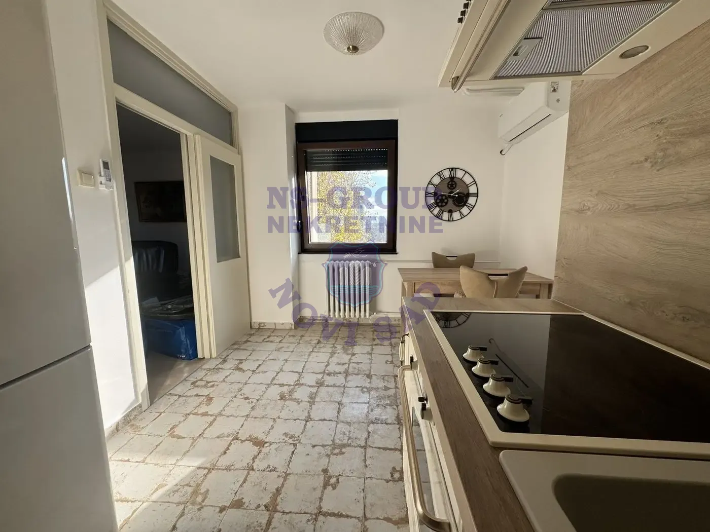 stan na prodaju Novi Sad 66m2 560434