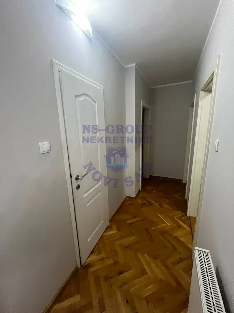 stan na prodaju Novi Sad 78m2 560707