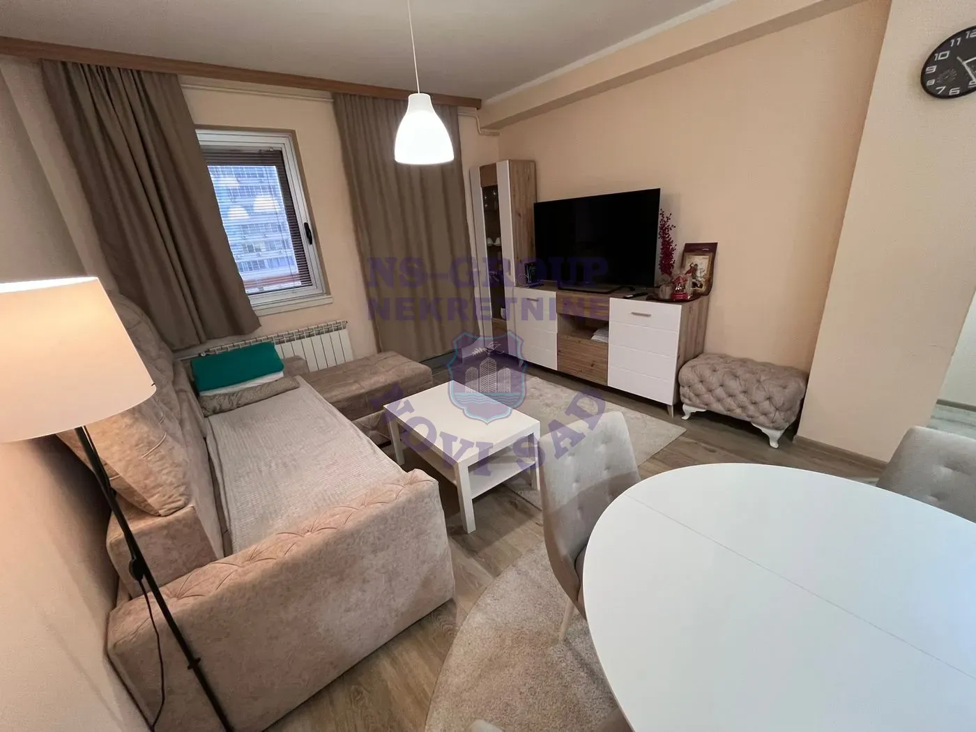 stan na prodaju Novi Sad, 44m2 560947