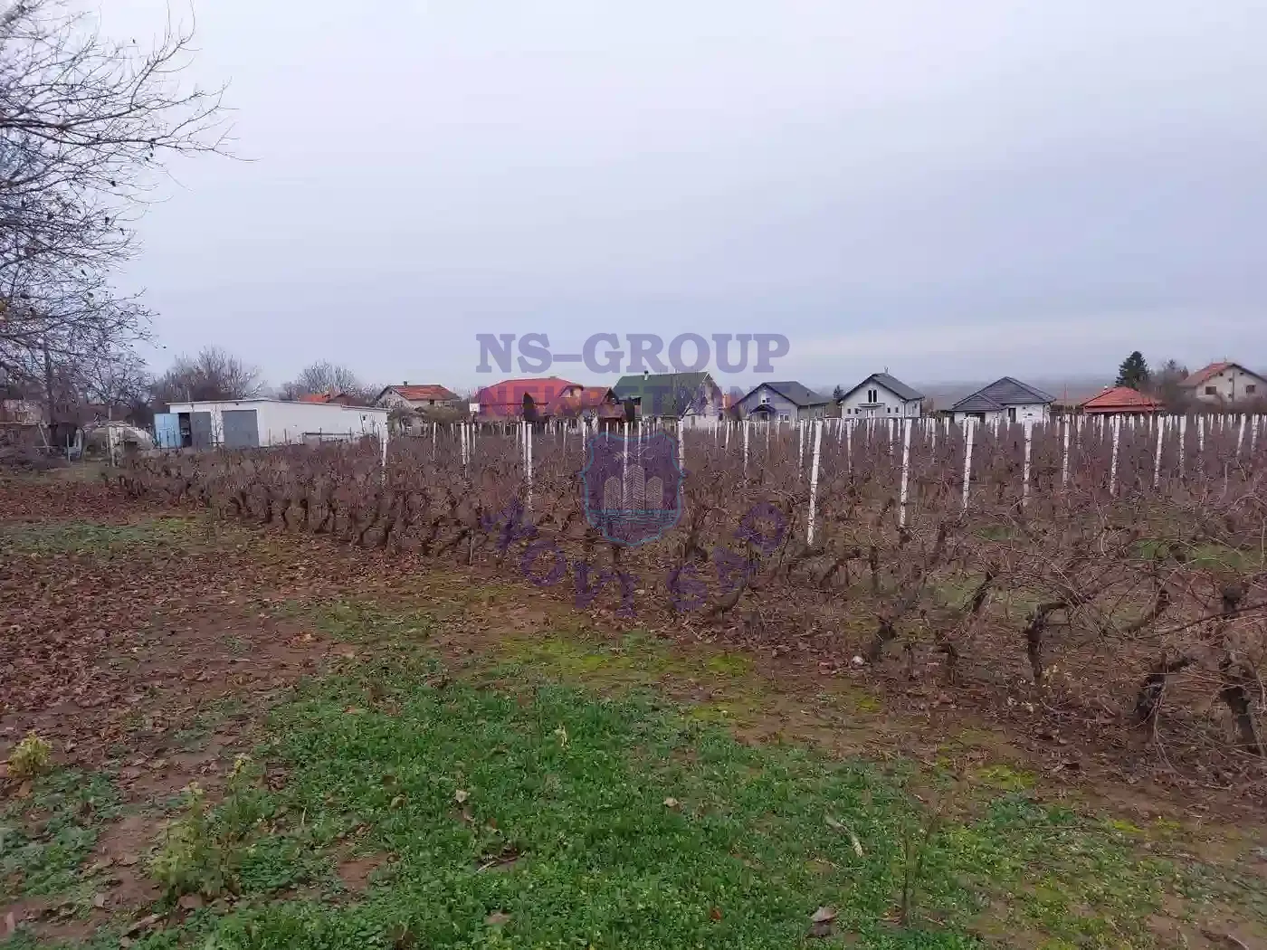 plac na prodaju Petrovaradin 1098m2 560611