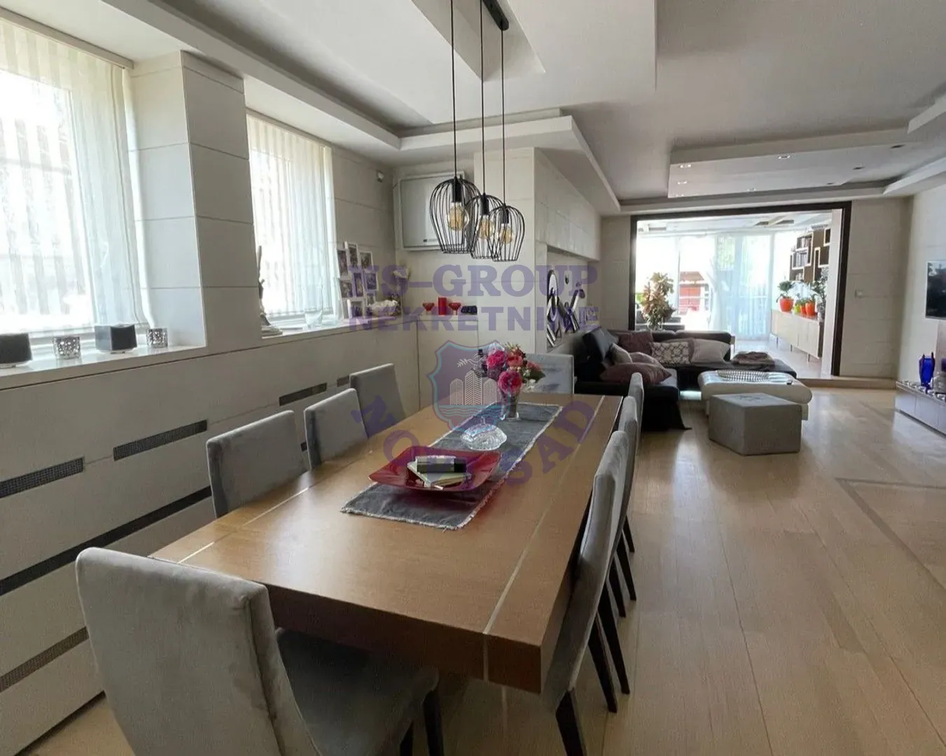 kuca na prodaju Novi Sad 200m2 560967