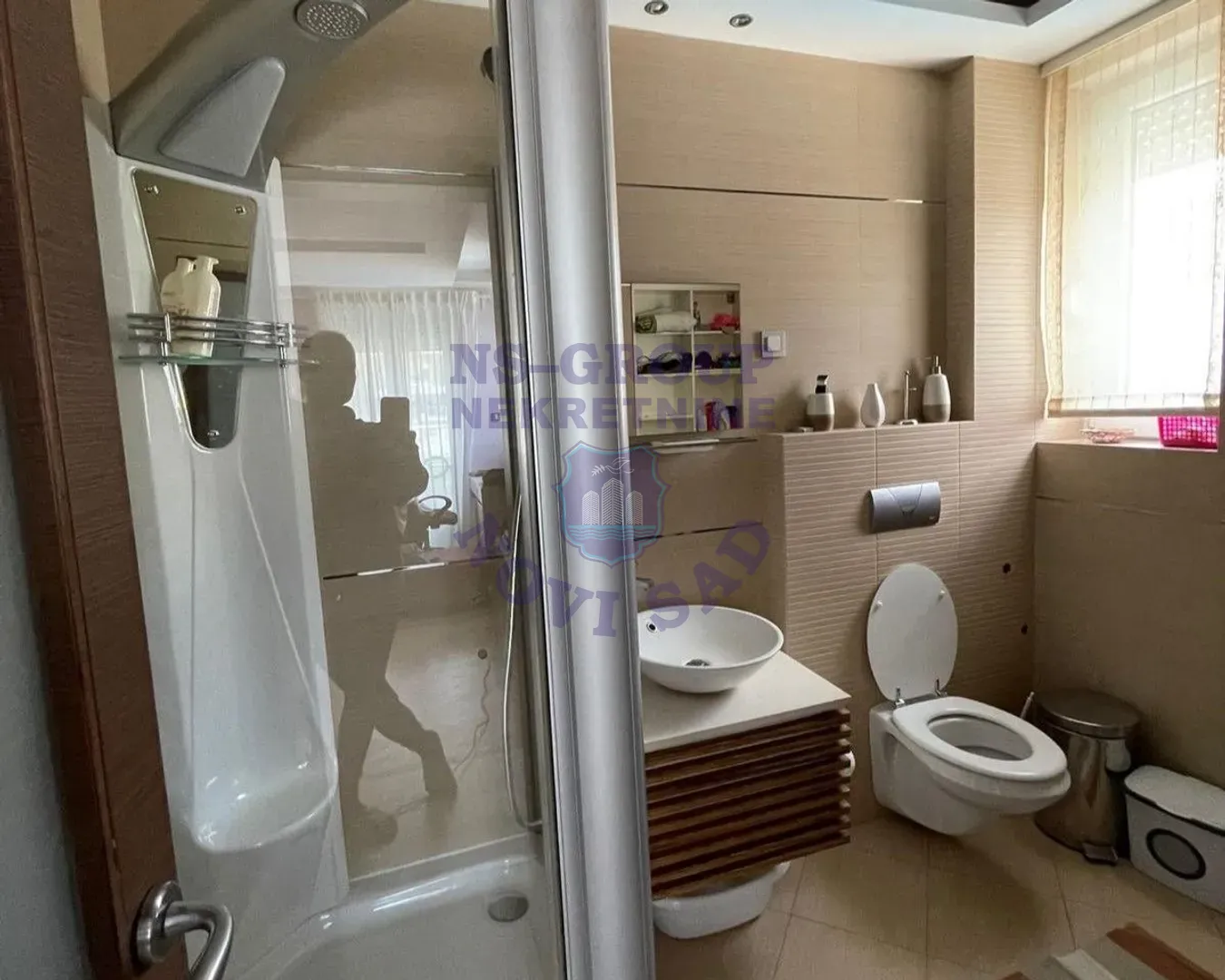 kuca na prodaju Novi Sad 200m2 560967